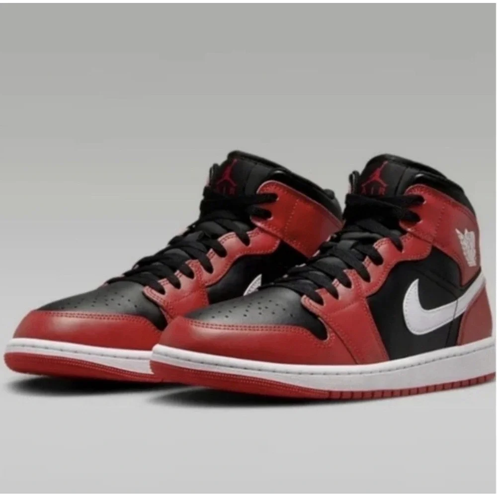 Nike Air Jordan 1 Mid Black Gym Red White GS Youth Size 5.5Y Basketball Shoes